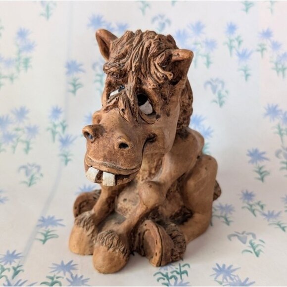 Vintage Bill Vernon Goofy Horse Figurine Collectible 1981 Wood Carved Shade Tree - Picture 1 of 5